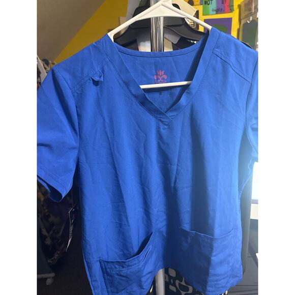BN #40 NWT Natural Uniforms Scrub Top Size S – Royal Blue Stretch V-Neck - Picture 1 of 8